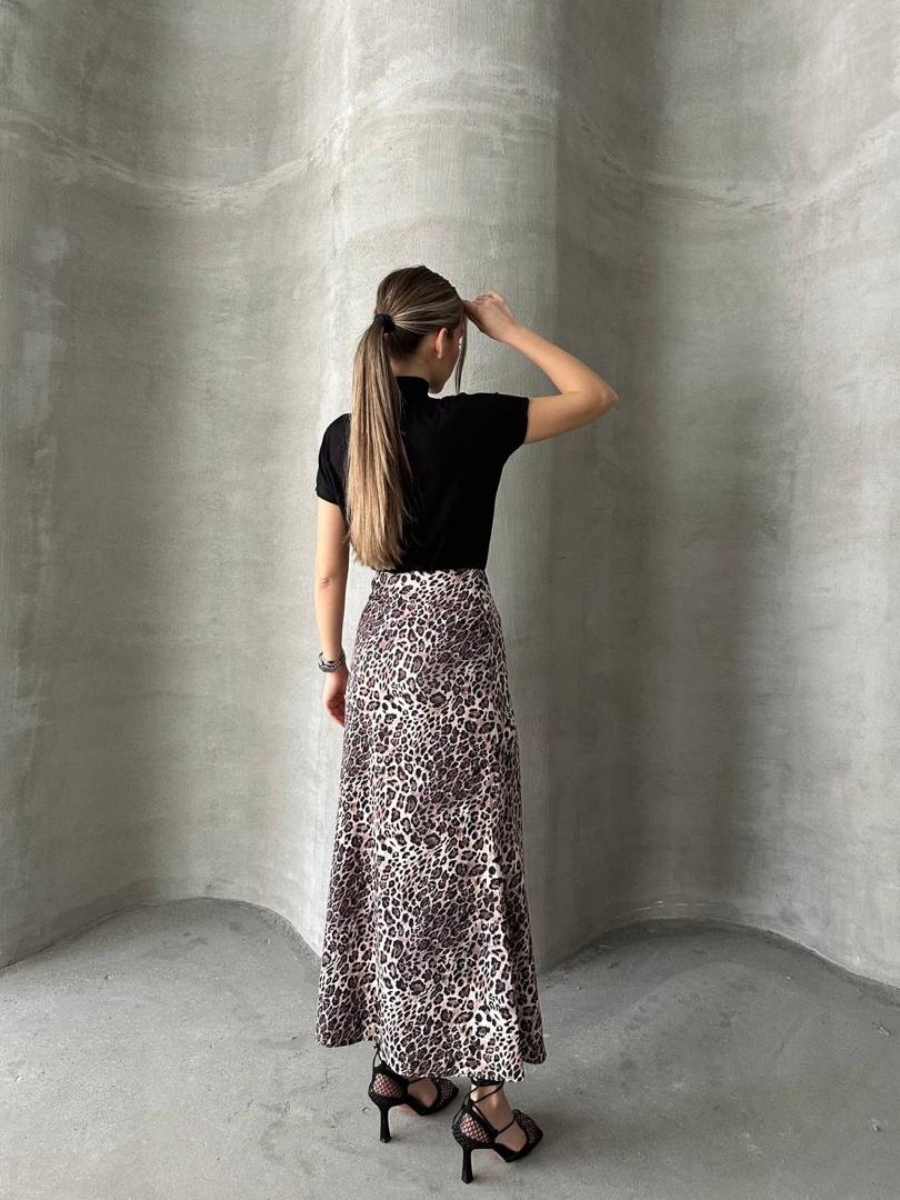 Long Satin Skirt With A Leopard Print